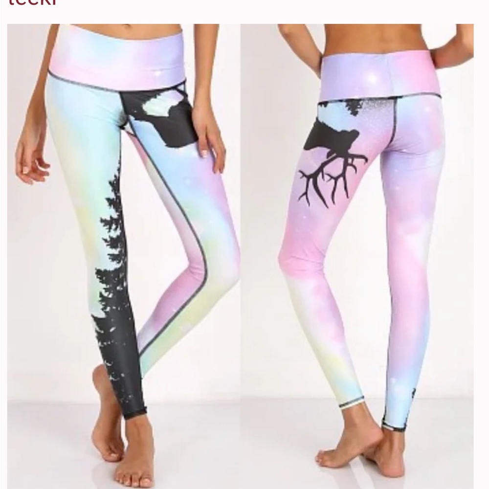 Teeki northern lights yoga pants